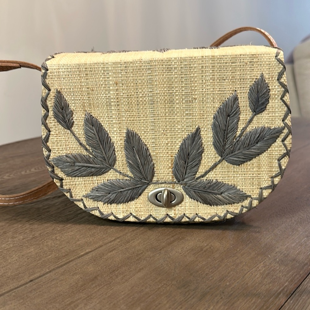 Shebobo Natural Raffia Straw Crossbody